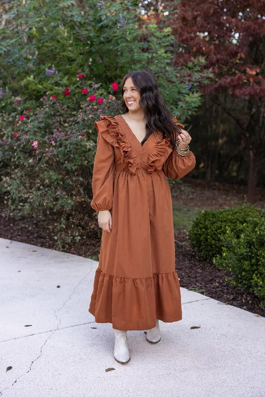 Autumn Chic Caramel Midi Dress Comfortable Fit-and-Flare Midi Dress