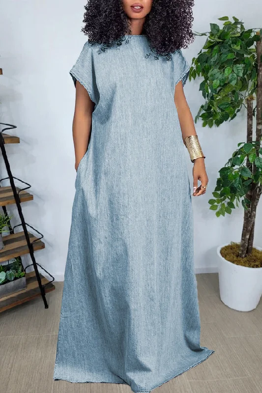 Vintage V-Cut Back Denim Maxi Dress Trendy V-Neck Maxi Dress