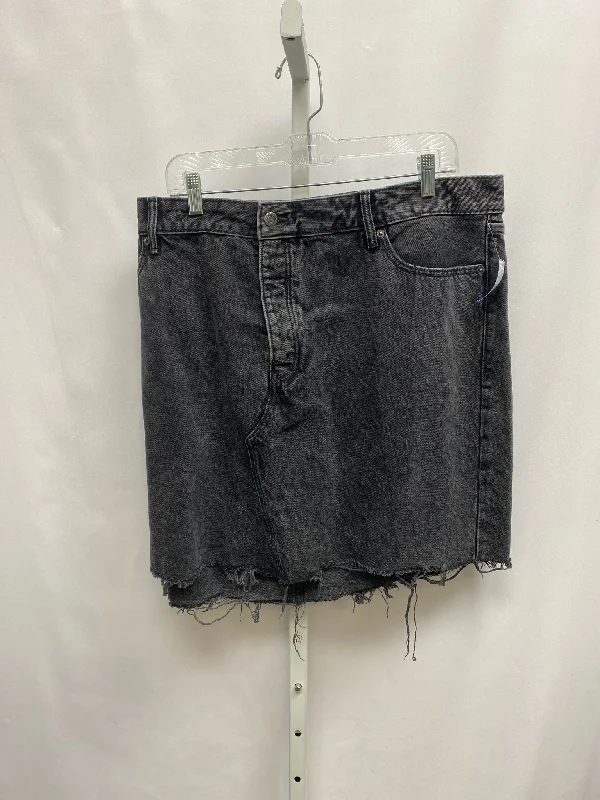 Size 22 Old Navy Black Denim Skirt modal blend skirt