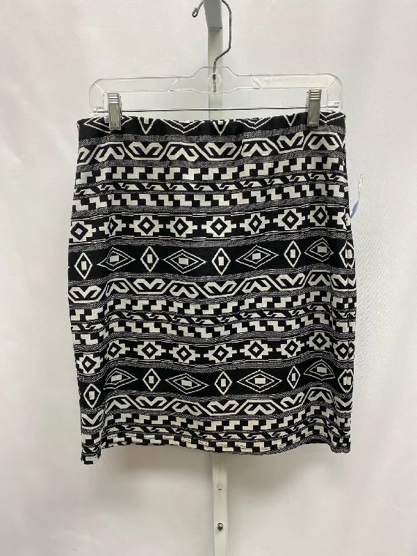 Size Large Miami Black Print Skirt lace skirt romantic